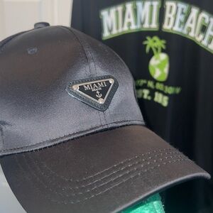 Bundle Miami Beach Hat & shirt XL $12 for both